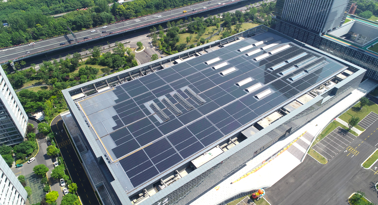 Energy-Efficient Renovation of Industrial Plants