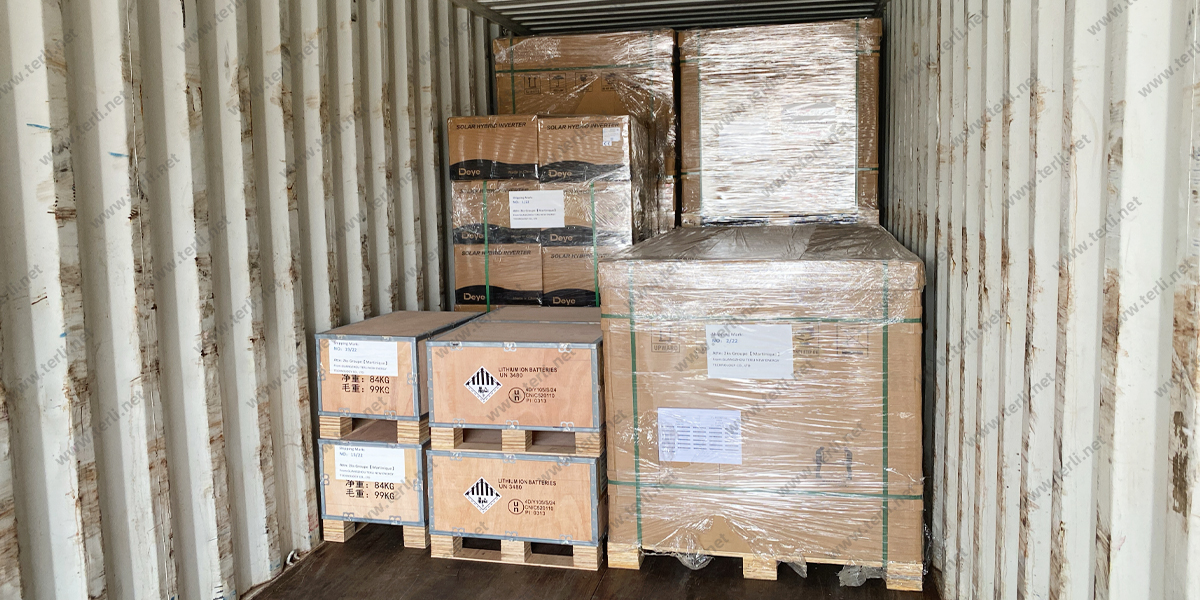 A full set of customized energy solutions - shipped in full wooden cases (1)